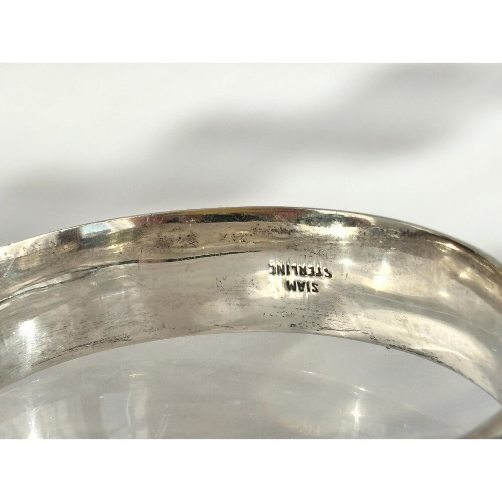 Siam Sterling Silver 925 Hand Carved Hinged Enclosure Vintage Bangle Bracelet - Picture 5 of 16